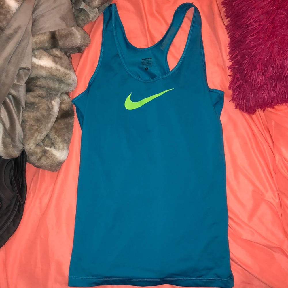 Nike, Nike pro tank top